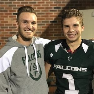 Meet your Posher, Eli scott